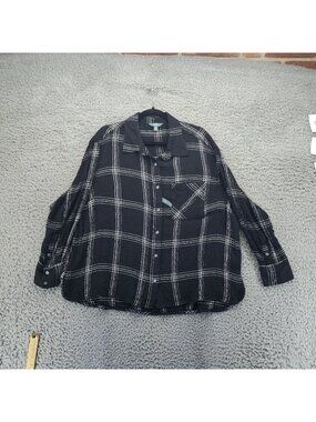 Terra & Sky Top Womens 1X Black Plaid Button Down Hidden Button Design *NWT*